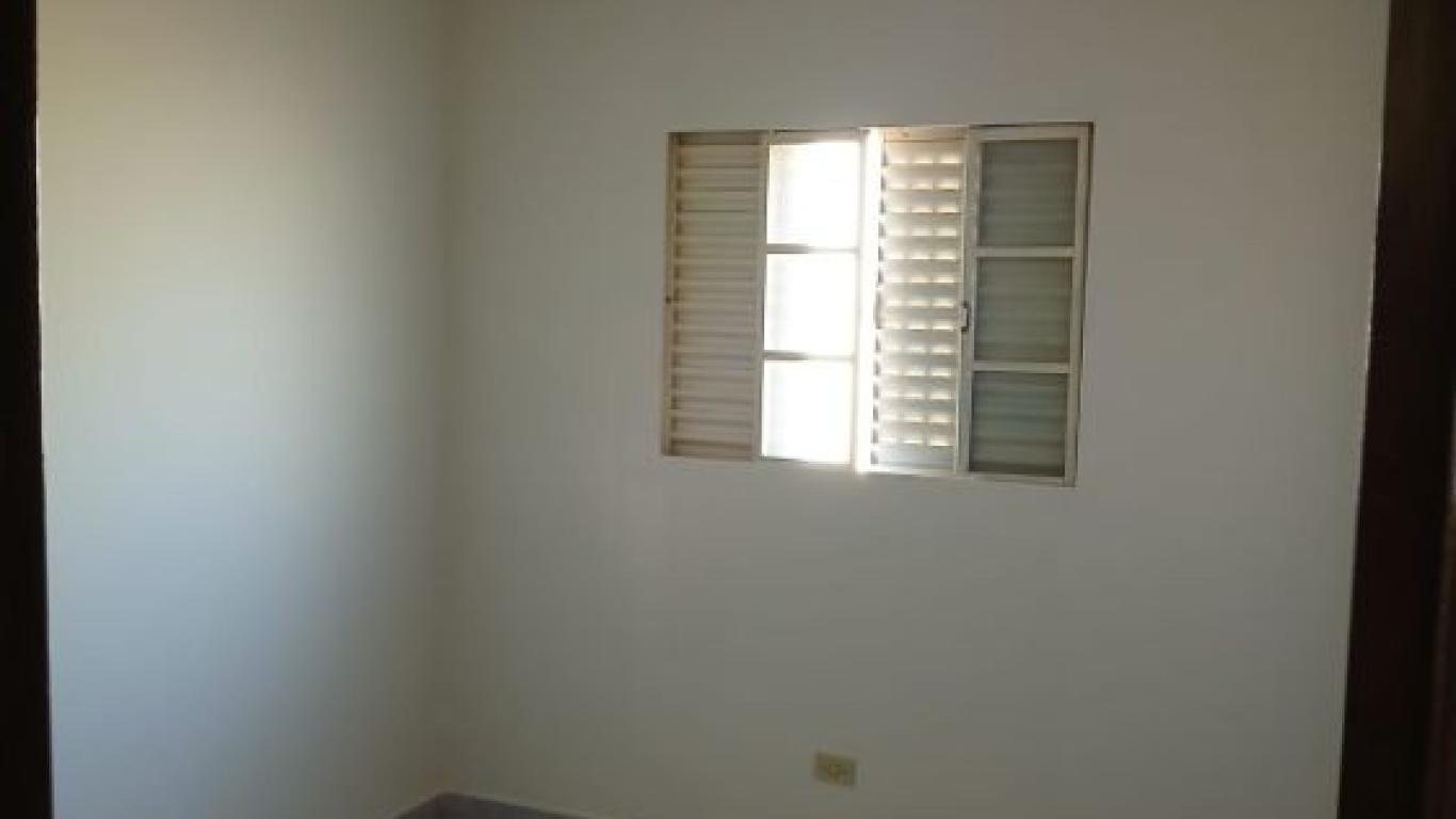 APARTAMENTO NA Conjunto Habitacional Irmã Catarina em Assis