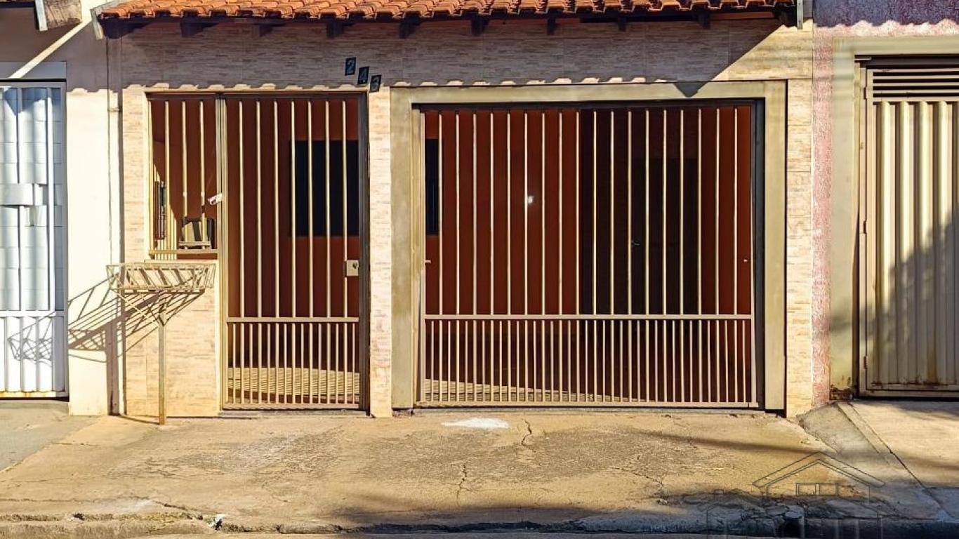 CASA NA Vila Ribeiro em Assis
