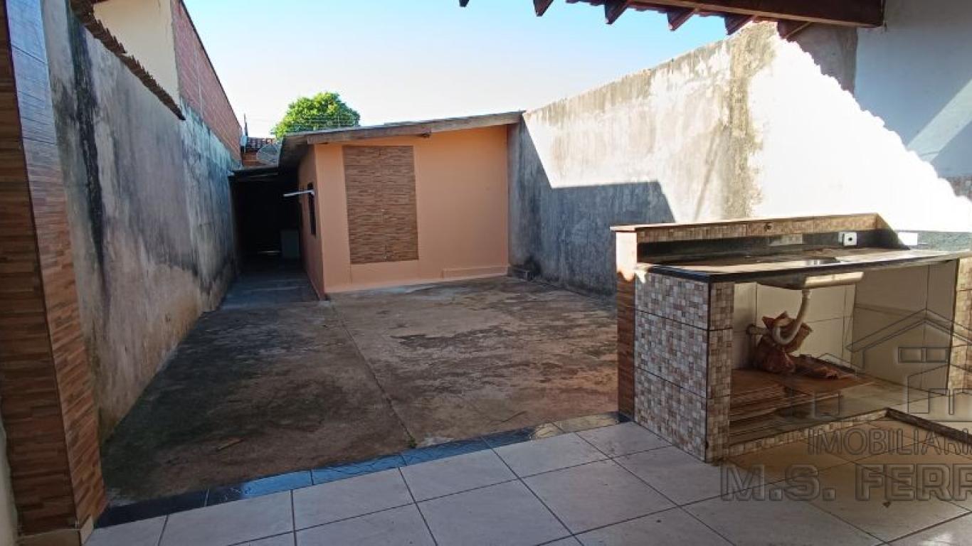 CASA NA Vila Ribeiro em Assis