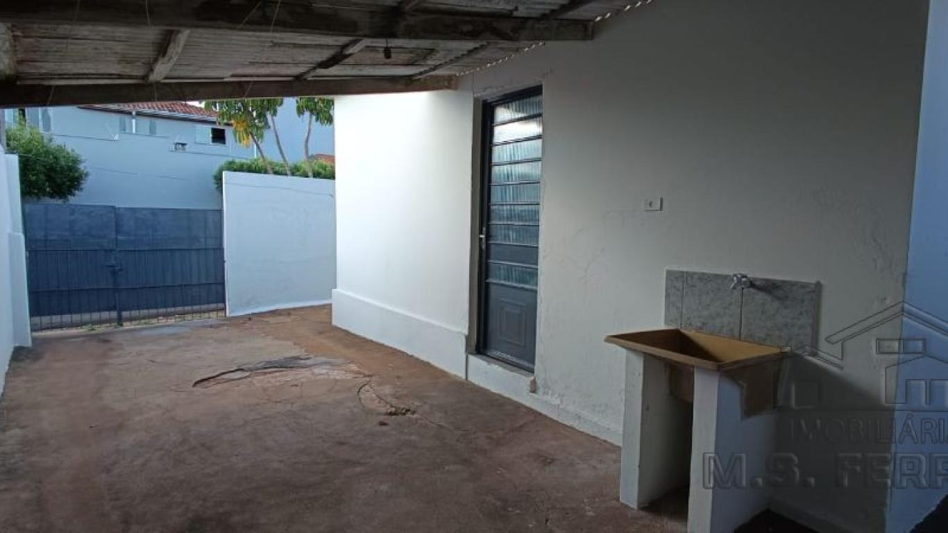CASA NA Vila Xavier em Assis