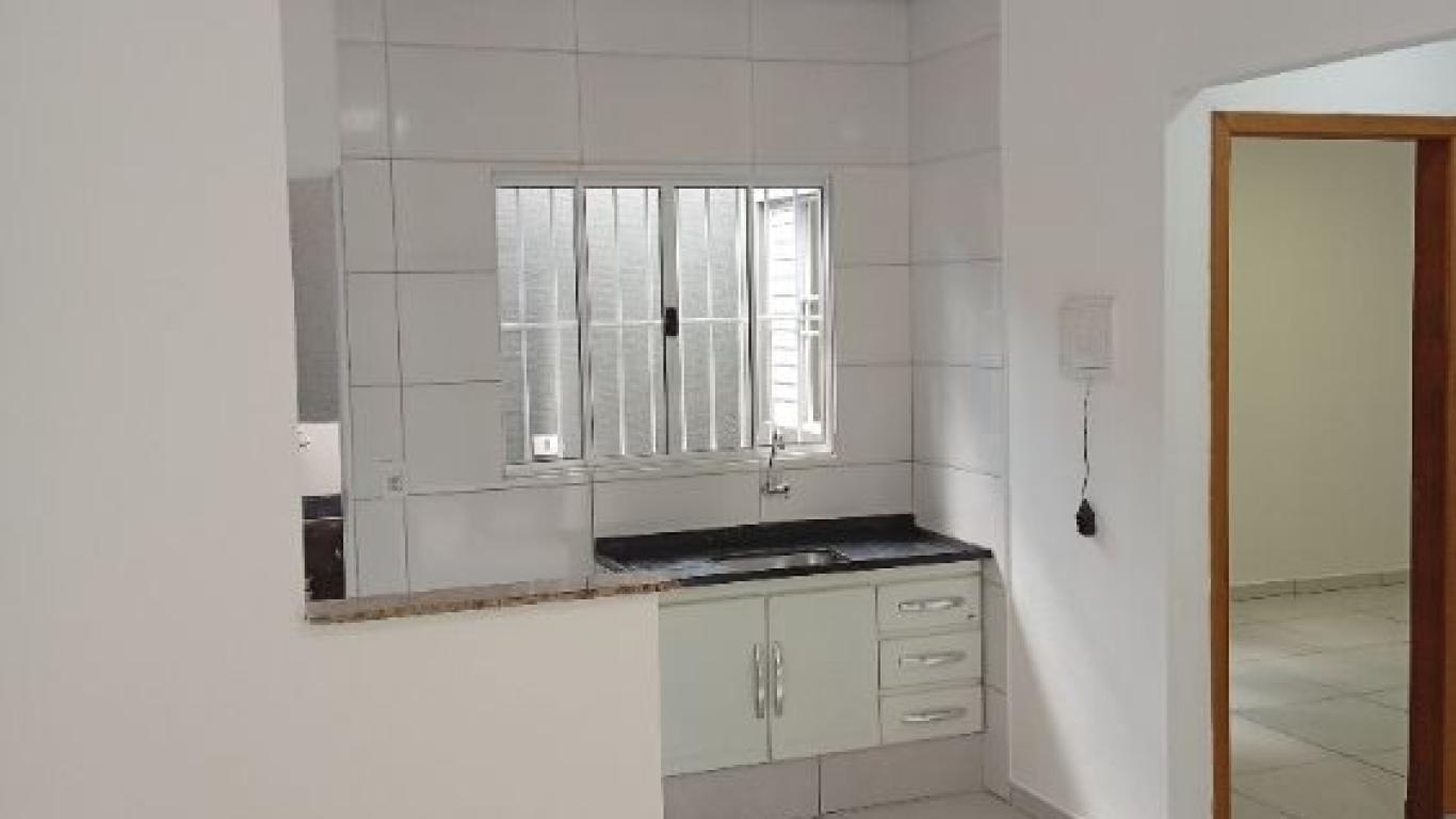CASA NA Vila Carvalho em Assis