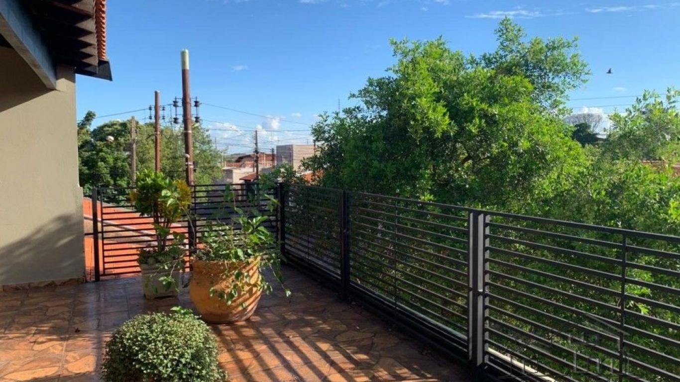 CASA NO San Fernando Valley em Assis