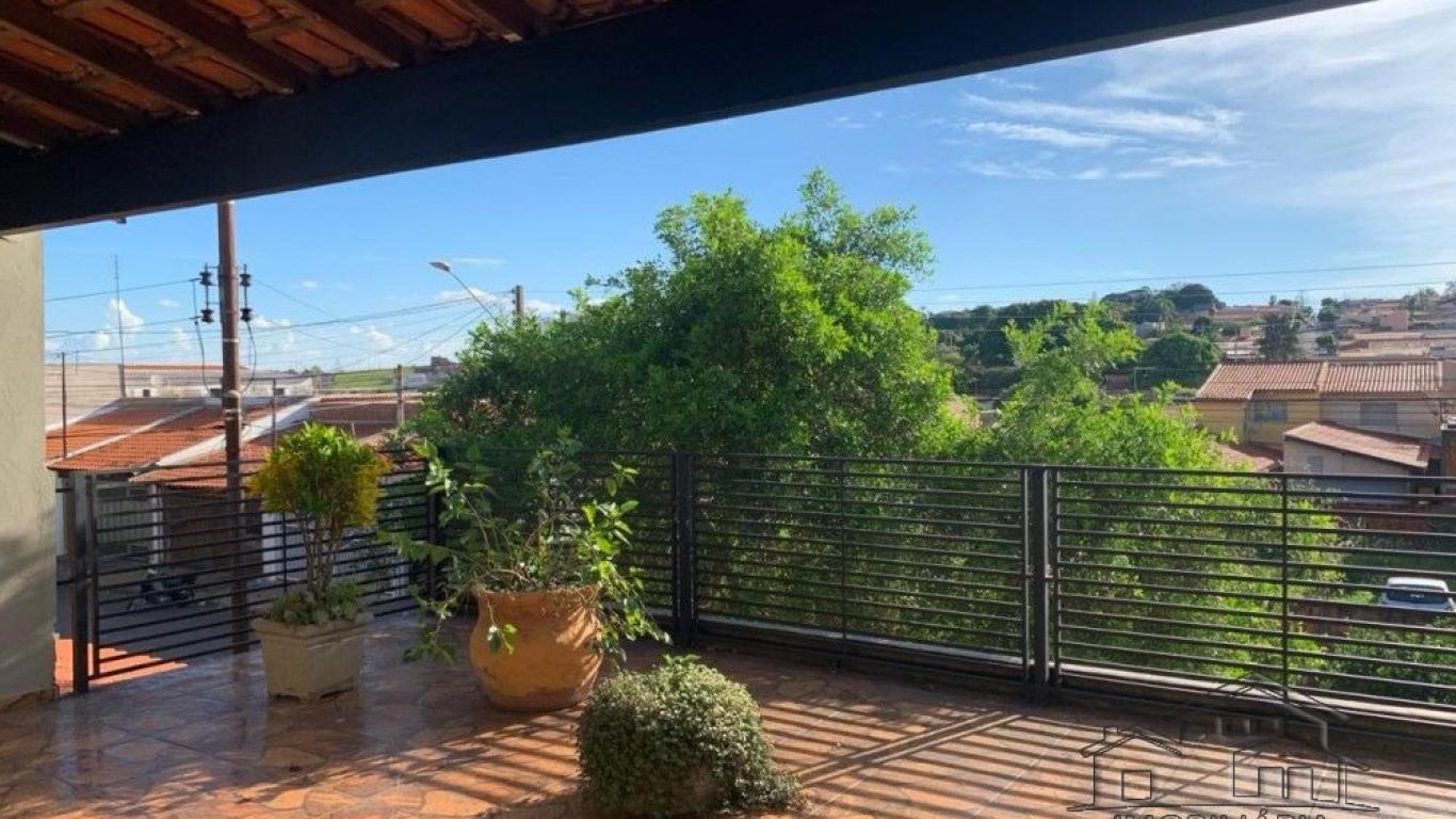 CASA NO San Fernando Valley em Assis