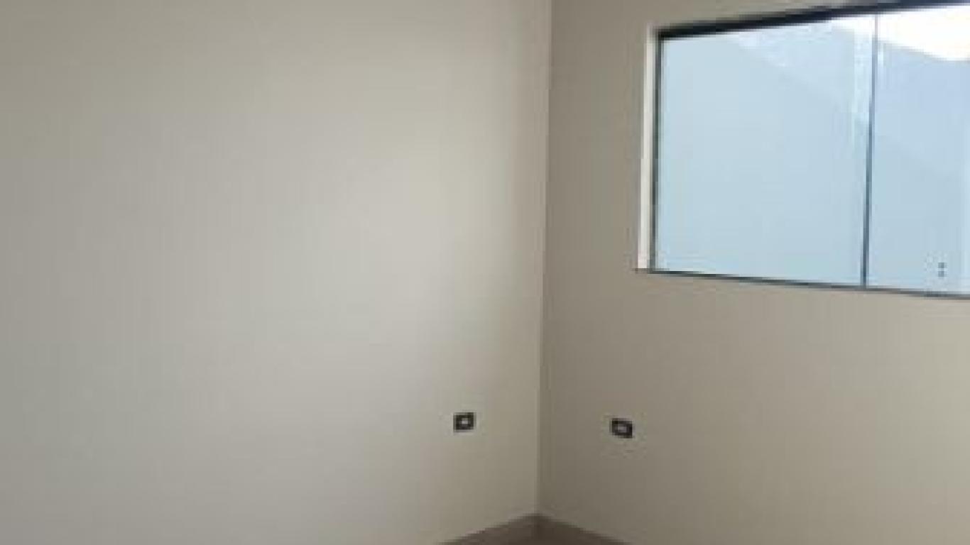 CASA NA Vila Tênis Clube em Assis
