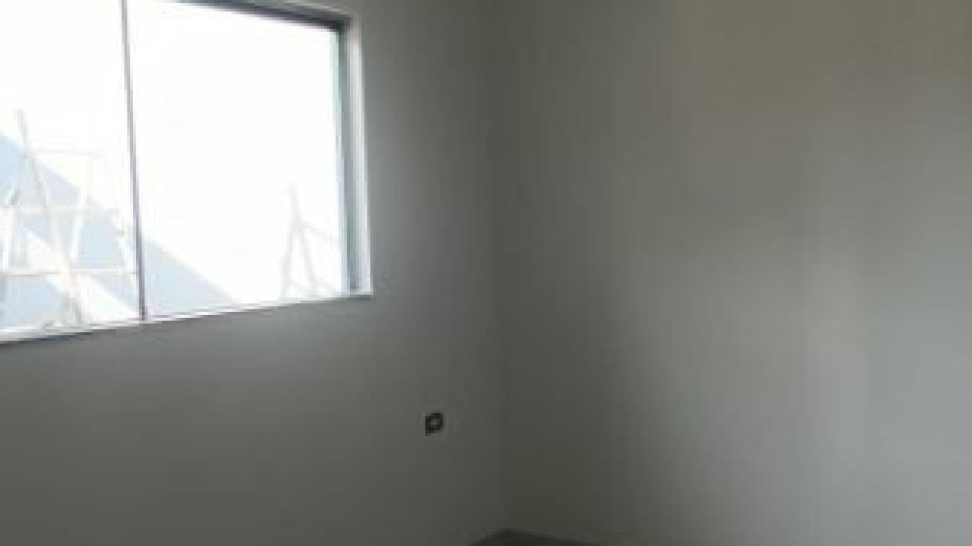 CASA NA Vila Tênis Clube em Assis