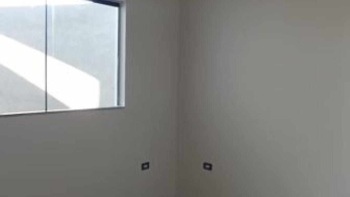 CASA NA Vila Tênis Clube em Assis