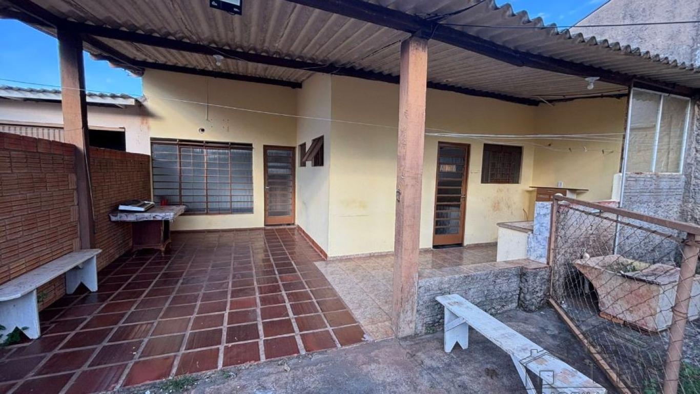 CASA NA Vila Xavier em Assis