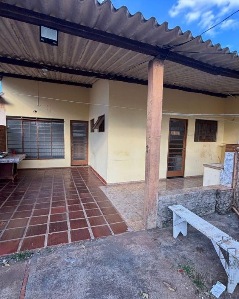 CASA NA Vila Xavier em Assis