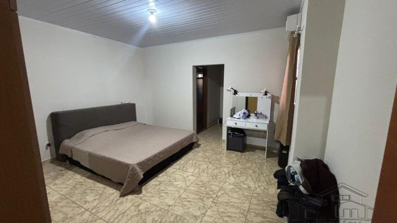 CASA NA Vila Xavier em Assis
