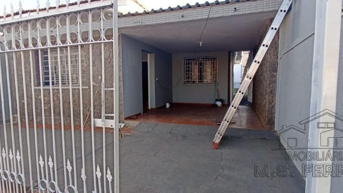 CASA NA Vila Santa Cecília em Assis