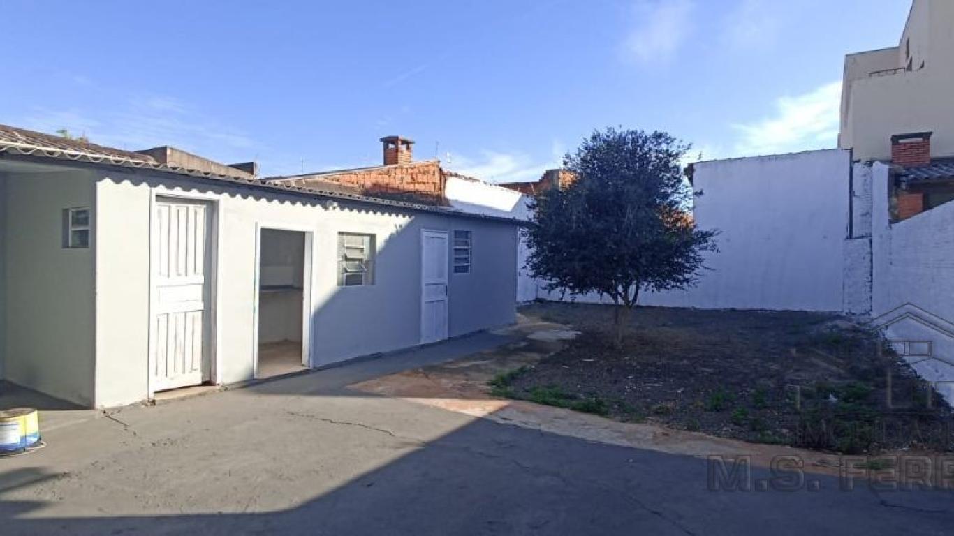 CASA NA Vila Santa Cecília em Assis