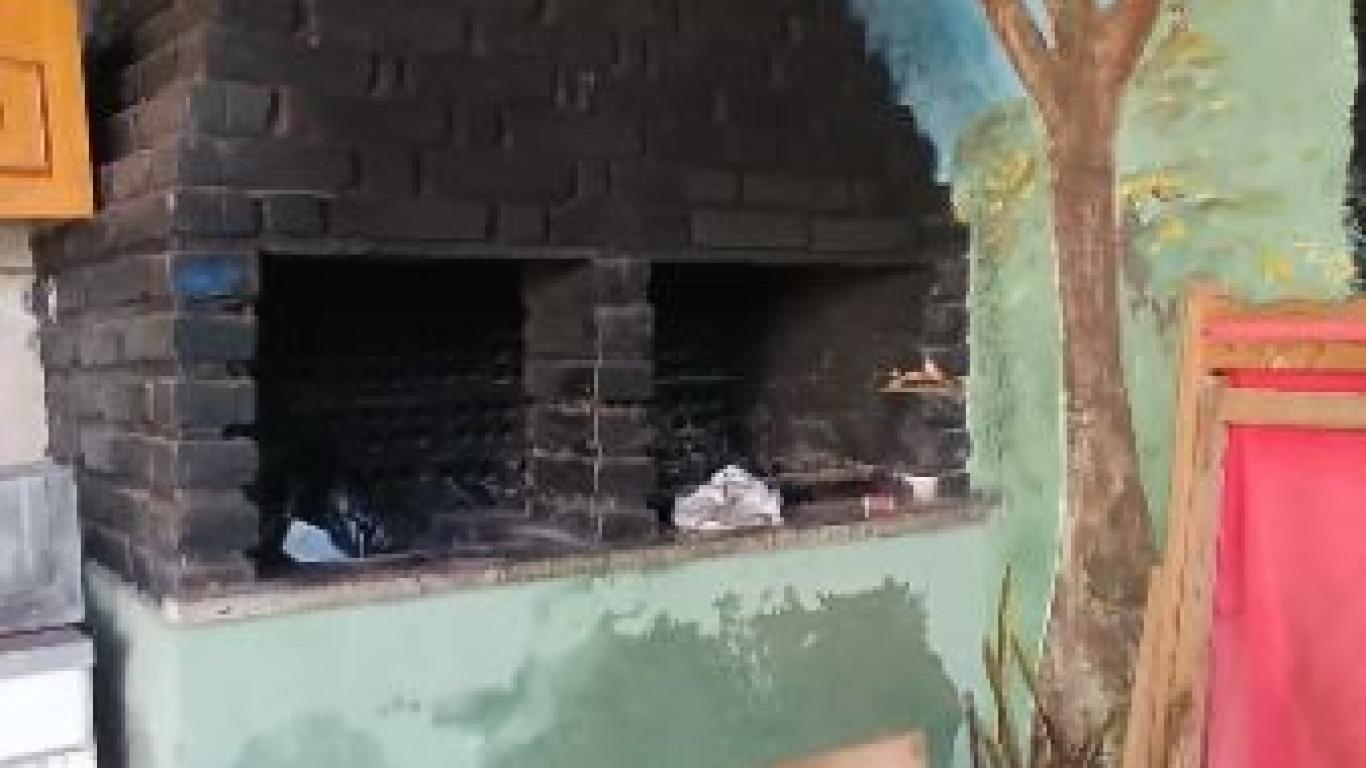 CASA NA Vila Tênis Clube em Assis