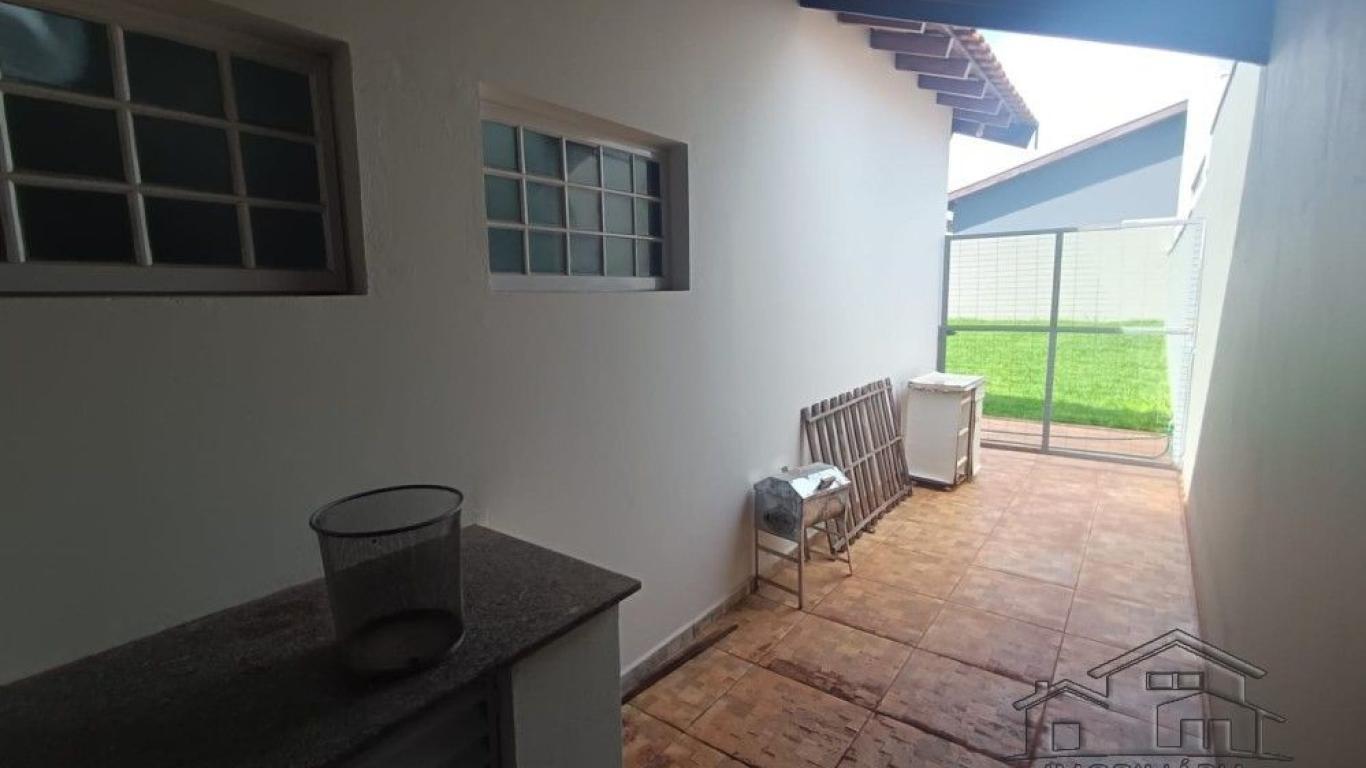 CASA NO Jardim Morumbi em Assis