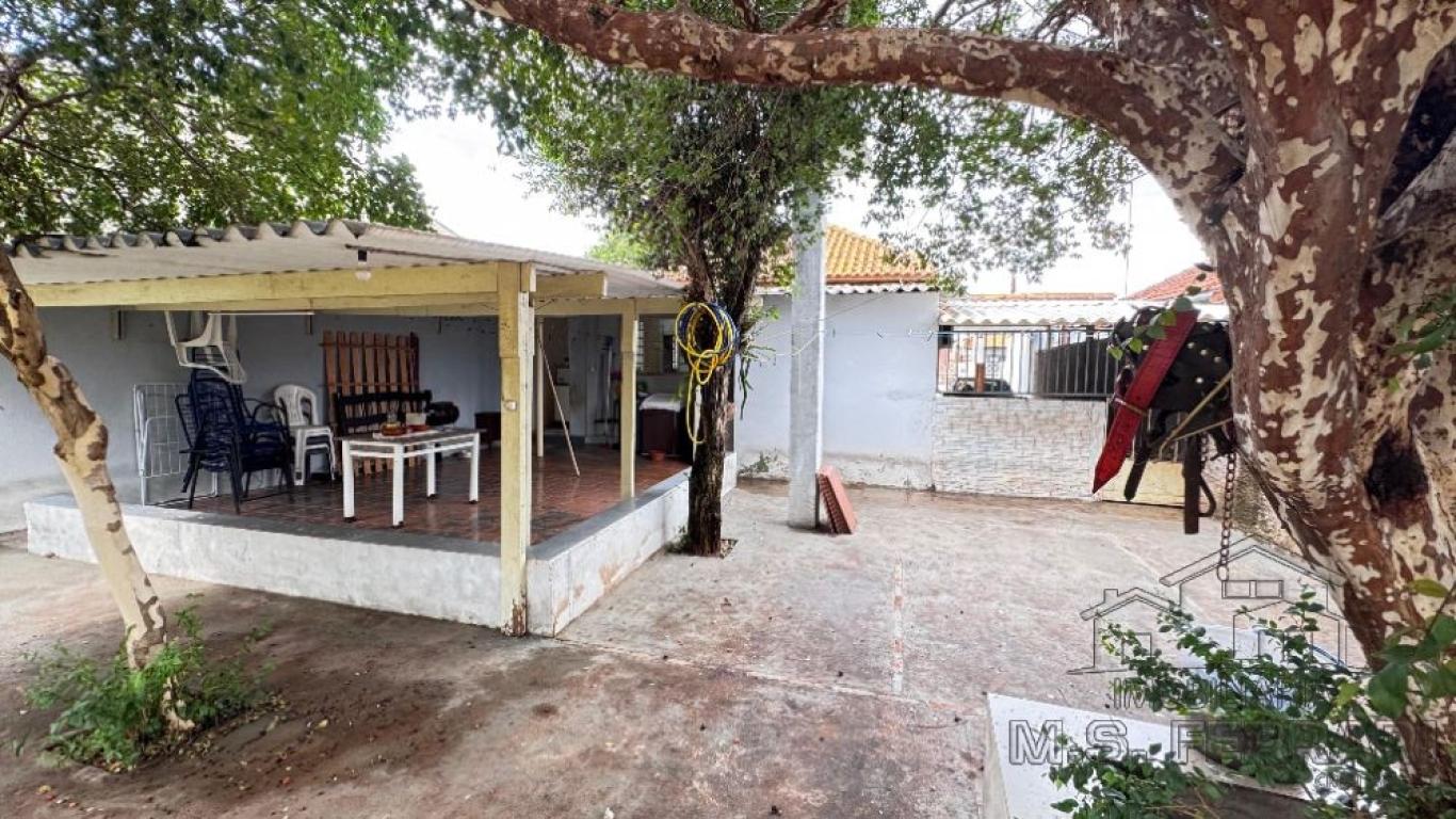 CASA NO San Fernando Valley em Assis
