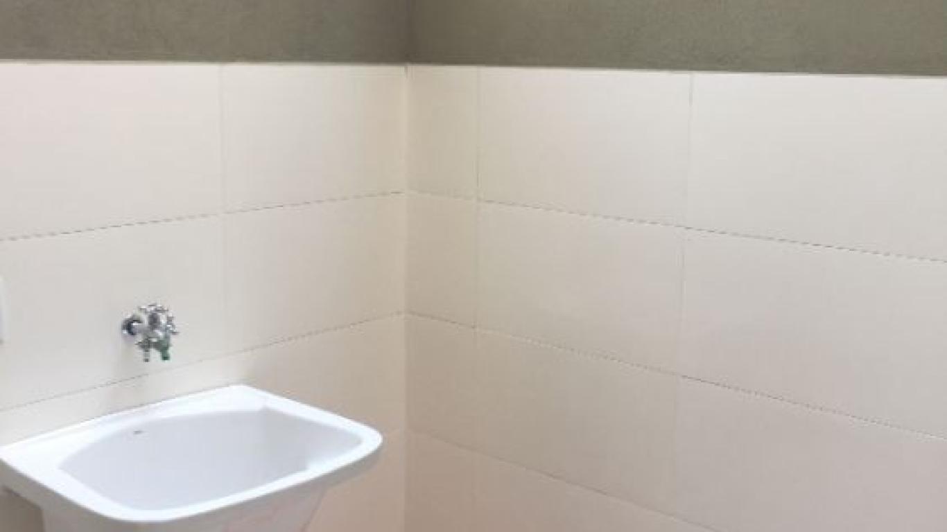 CASA NA Vila Orestes em Assis