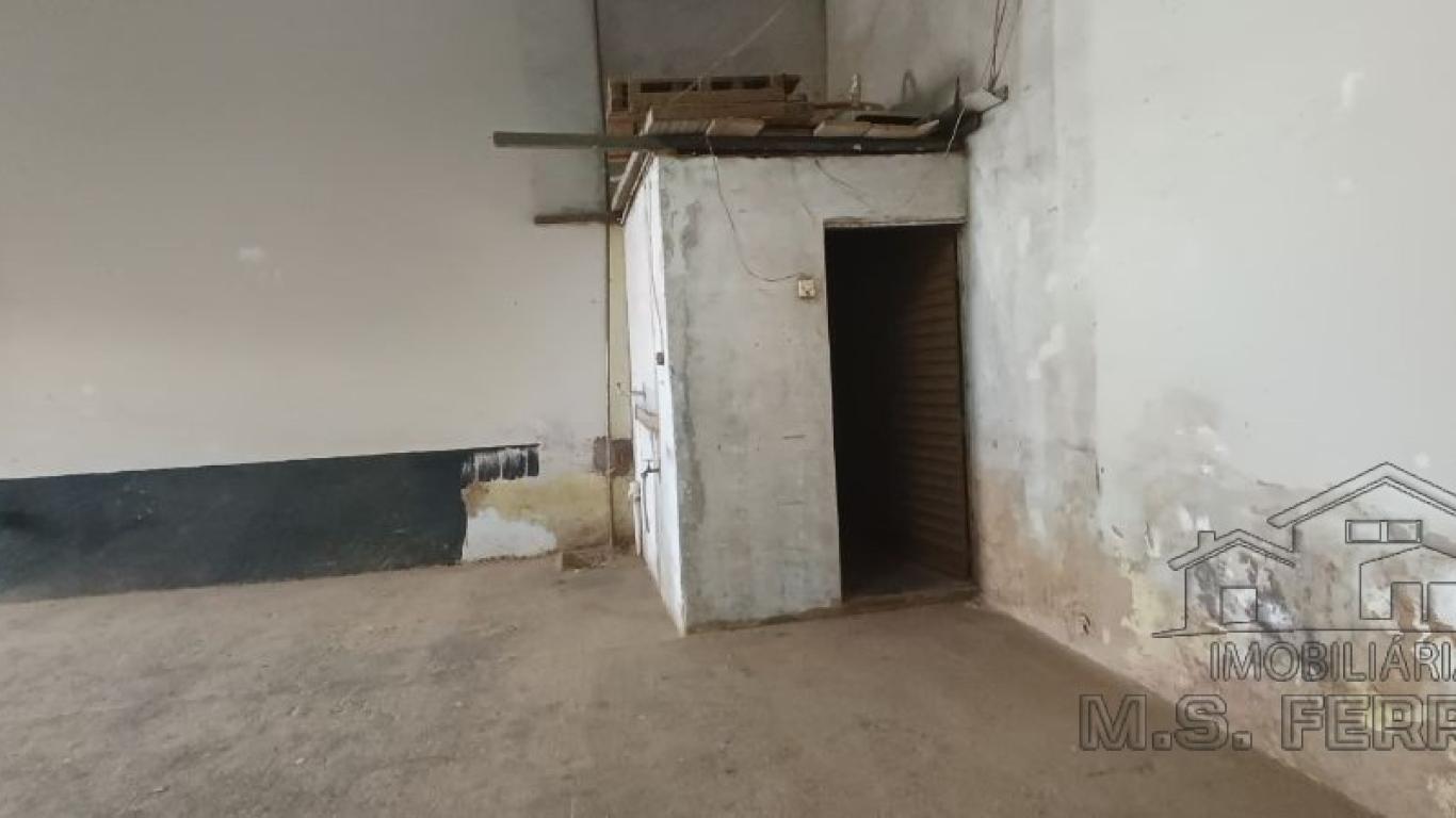 DEPÓSITO/GALPÃO NA Conjunto Habitacional Irmã Catarina em Assis