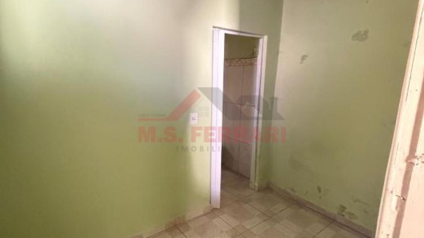 CASA NA Vila Brasileira em Assis