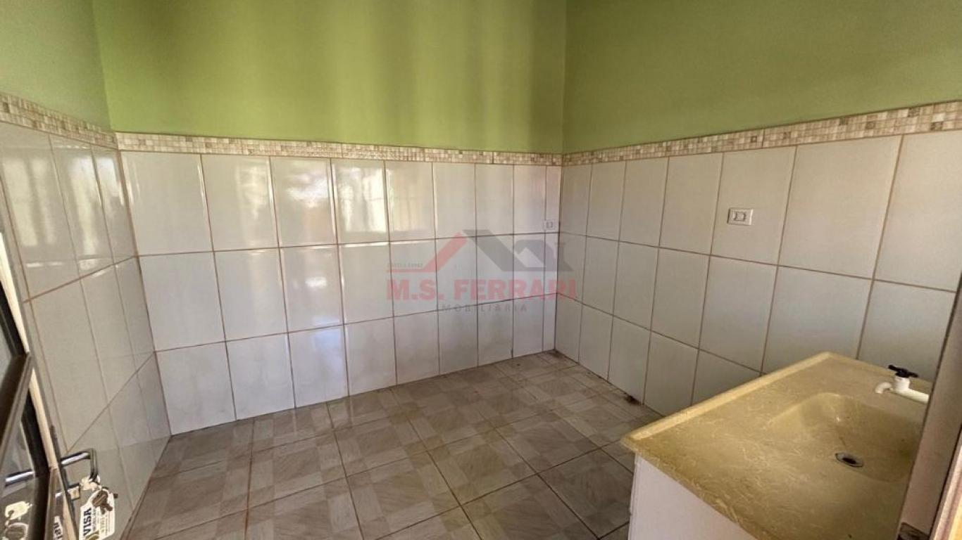CASA NA Vila Brasileira em Assis