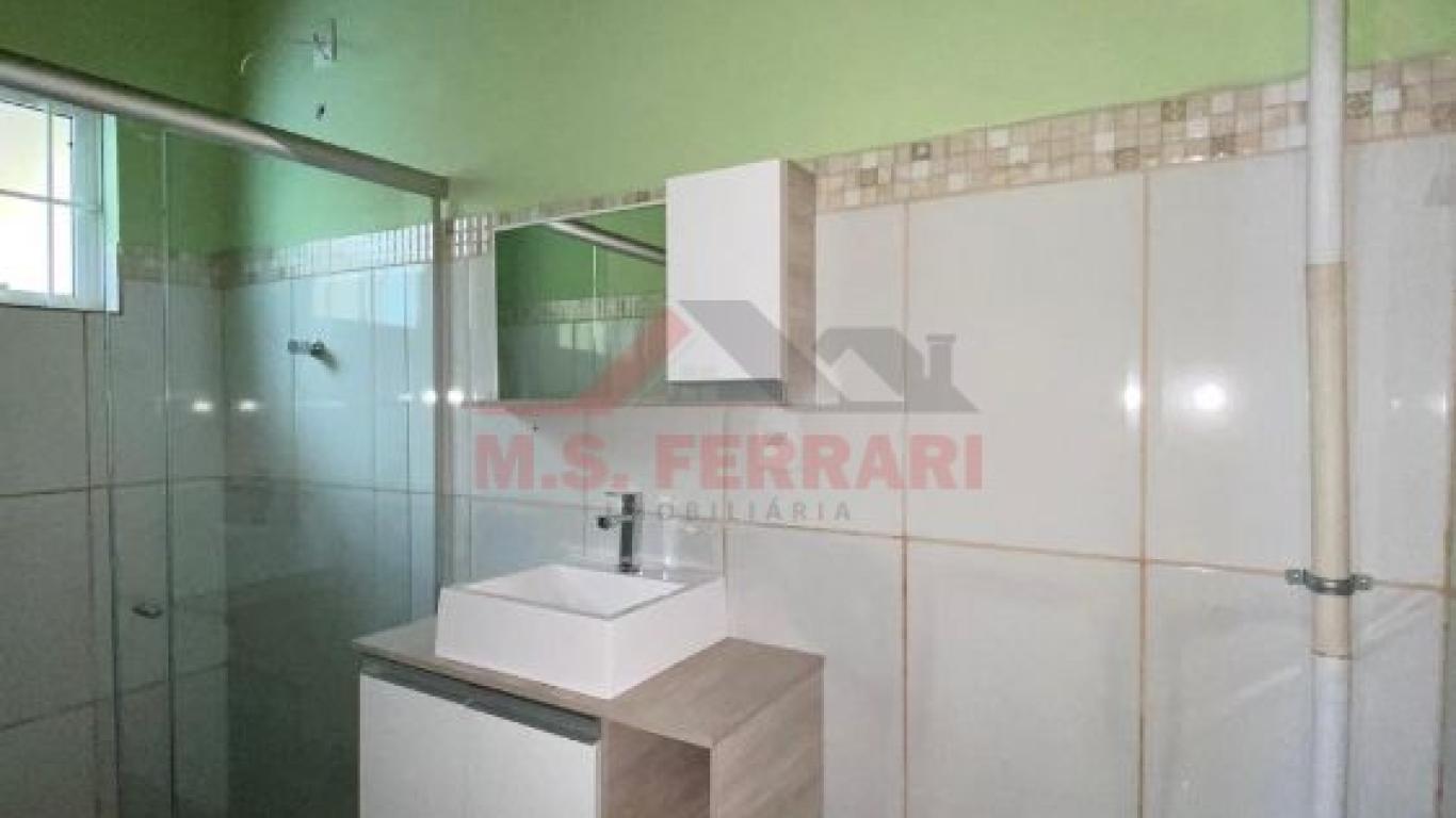 CASA NA Vila Brasileira em Assis