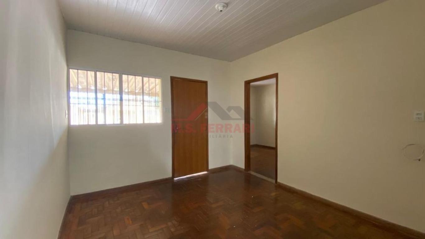 CASA NA Vila Brasileira em Assis