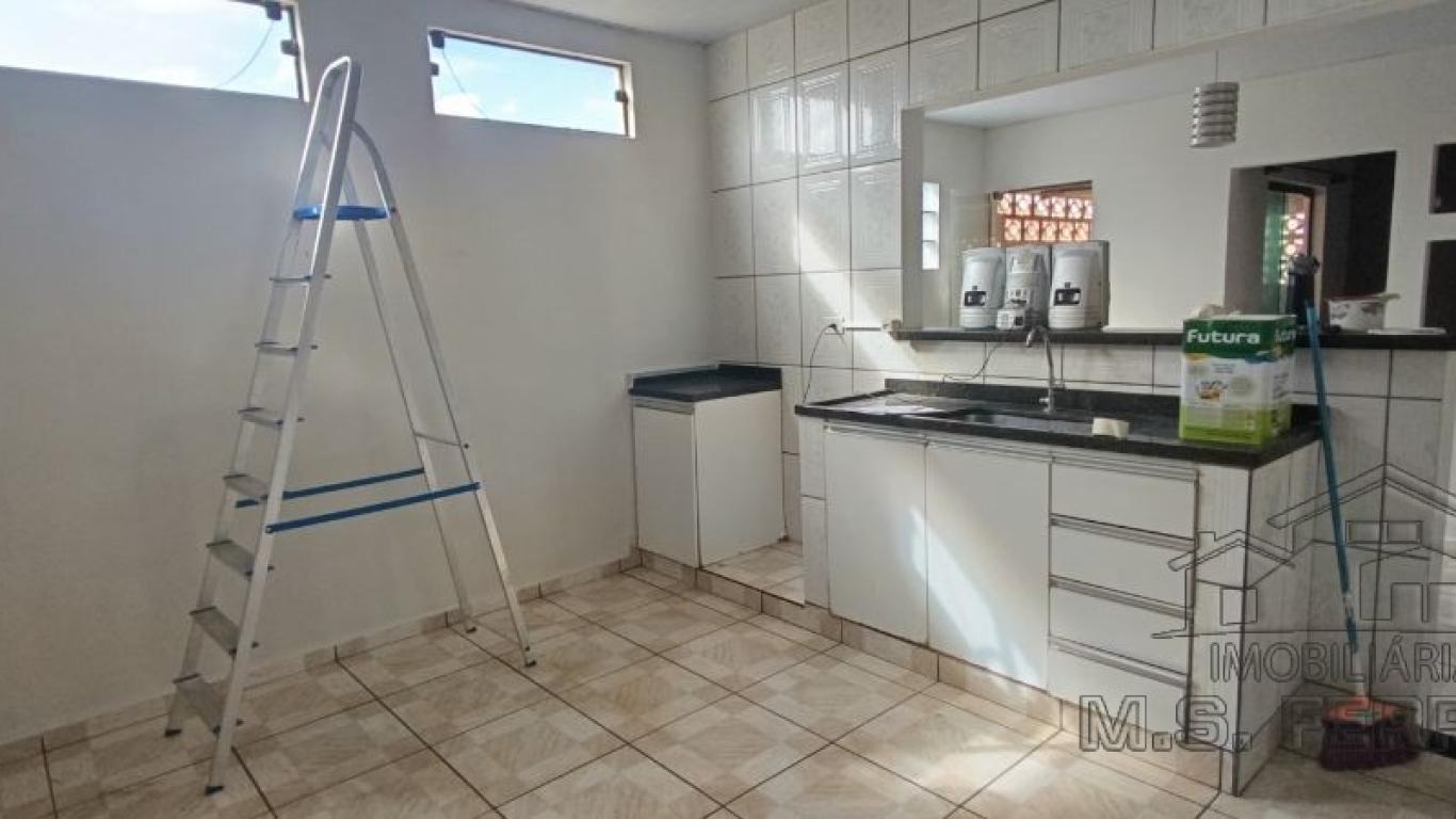 CASA NA Núcleo Habitacional Dirceu Gomes Cervilha em Assis