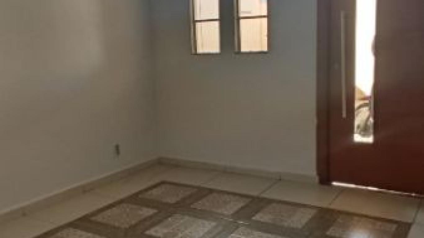 CASA NA Núcleo Habitacional Dirceu Gomes Cervilha em Assis