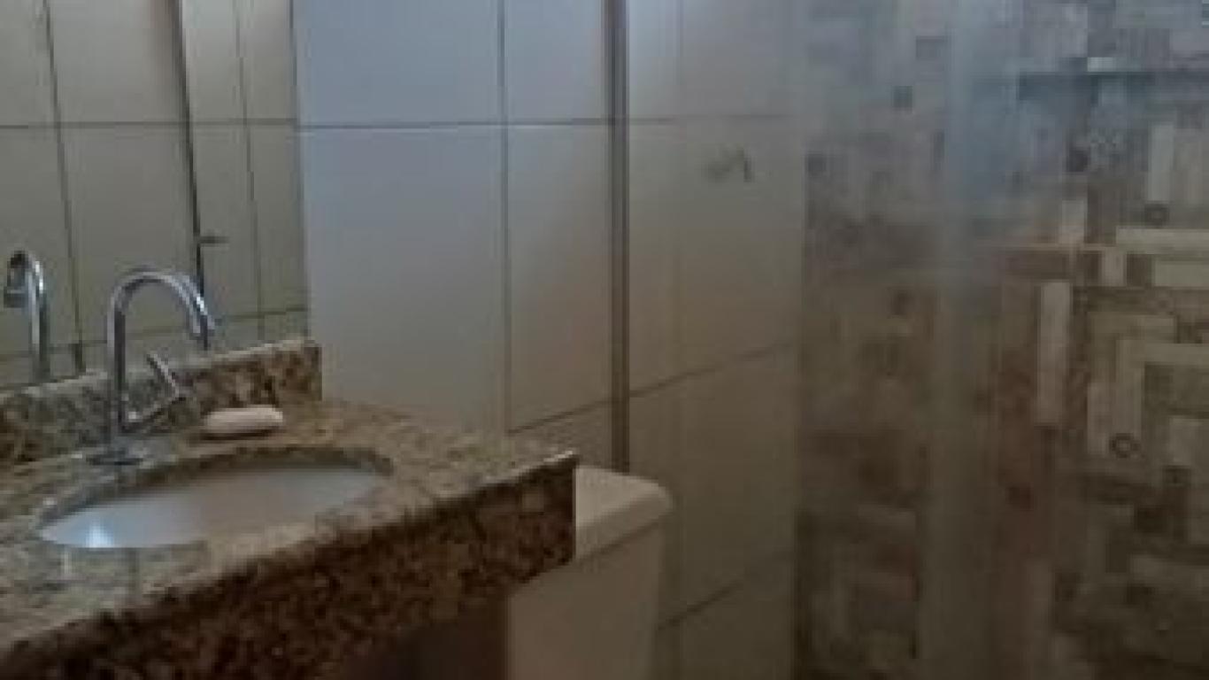 CASA NA Núcleo Habitacional Dirceu Gomes Cervilha em Assis