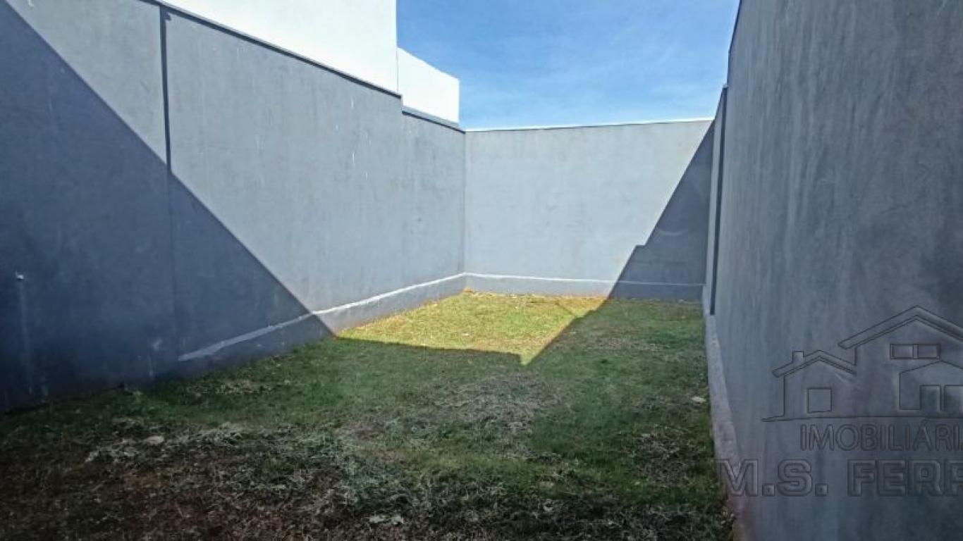 CASA NA Vila Fabiano em Assis