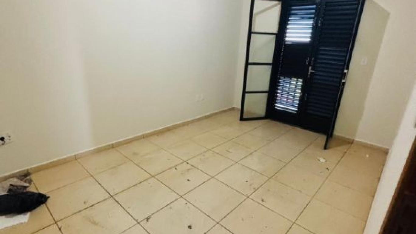 CASA NO Jardim Monte Carlo em Assis