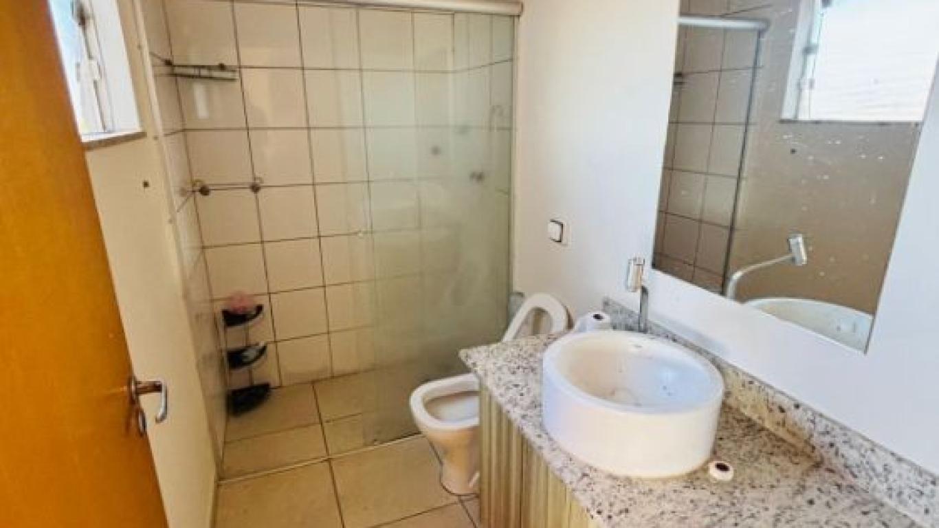 CASA NO Jardim Monte Carlo em Assis