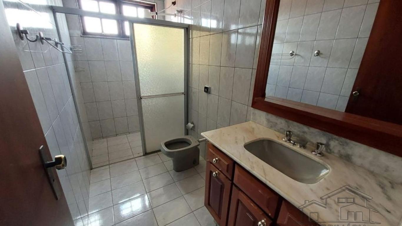 CASA NA Vila Orestes em Assis