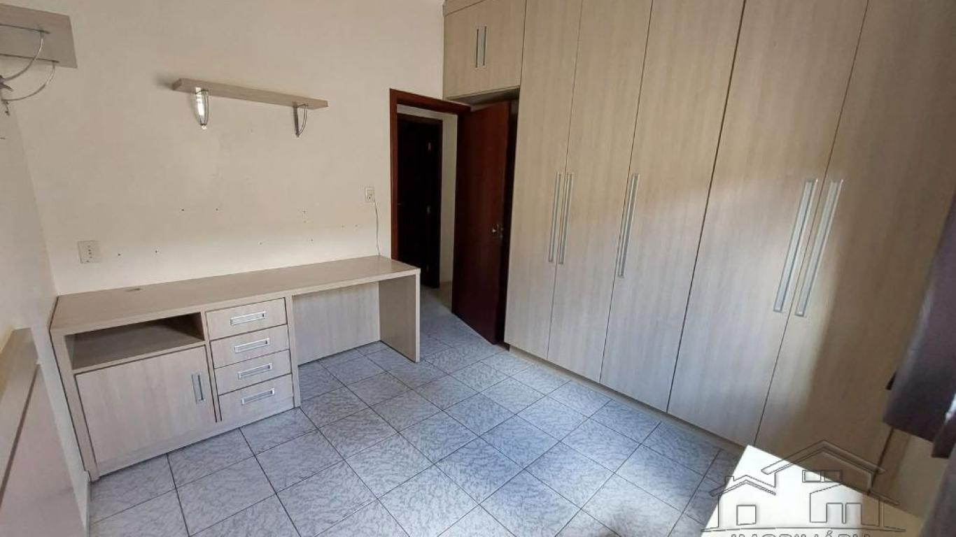 CASA NA Vila Orestes em Assis