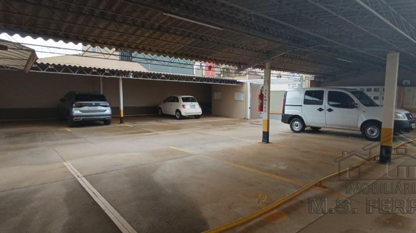 APARTAMENTO NA Centro em Assis