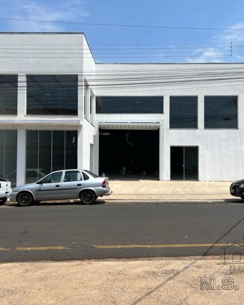 DEPÓSITO/GALPÃO NA Centro em Assis