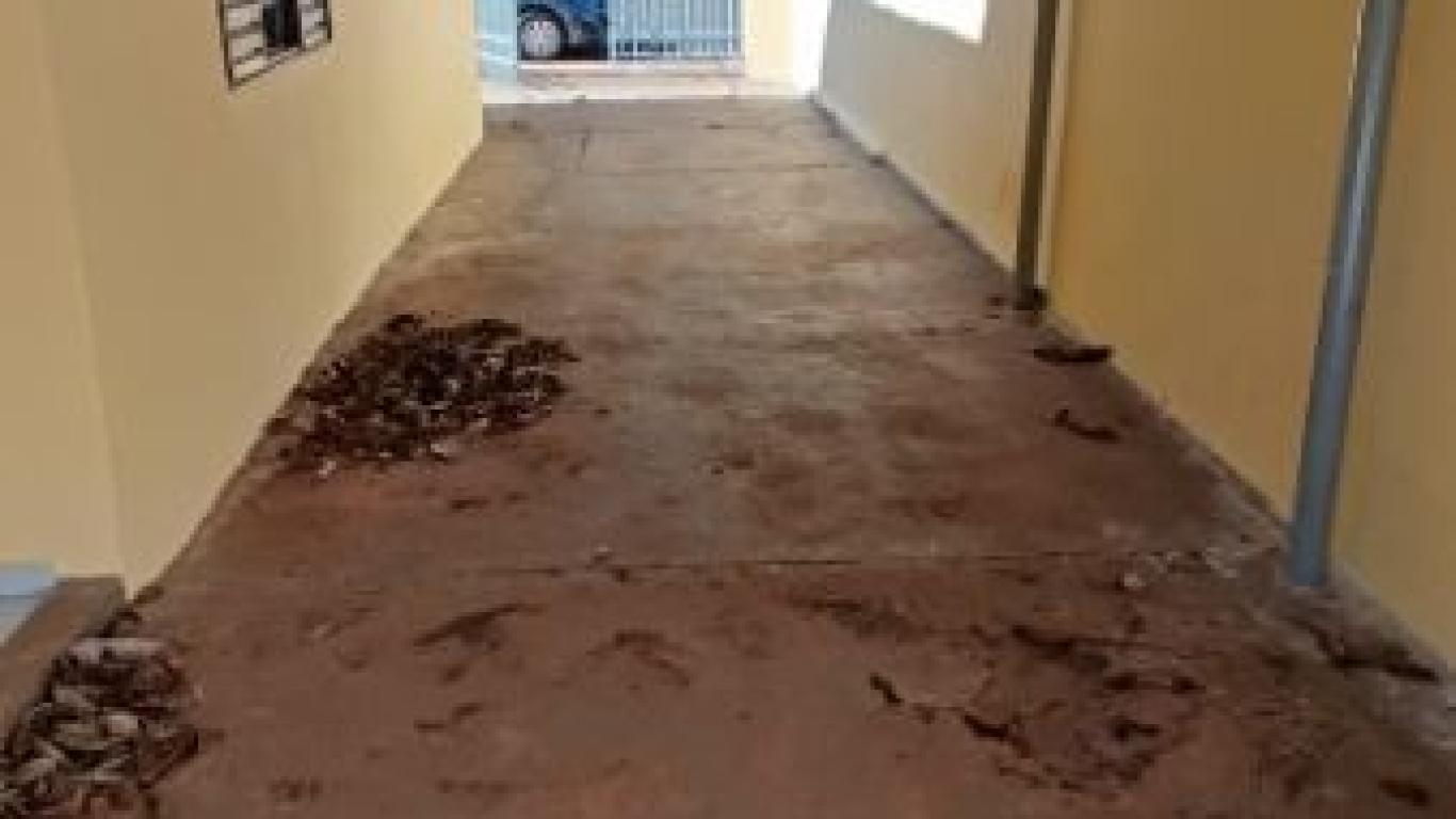 CASA NA Conjunto Habitacional Assis IV em Assis