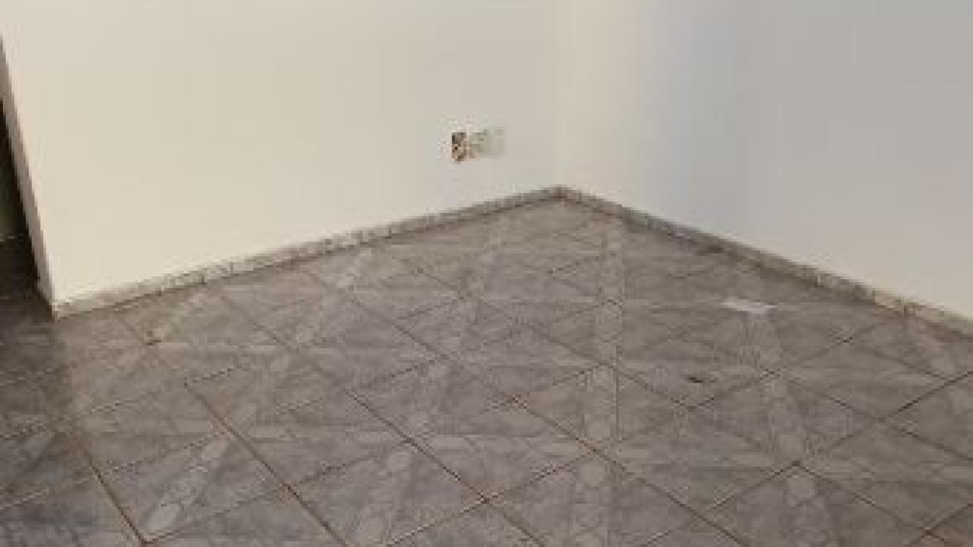 CASA NA Conjunto Habitacional Assis IV em Assis