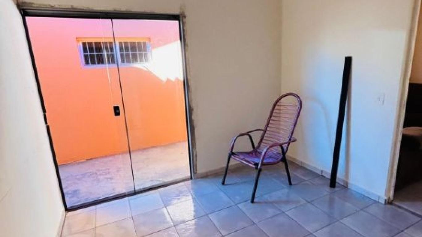 CASA NA Vila Clementina em Assis