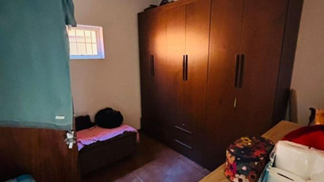 CASA NA Vila Clementina em Assis