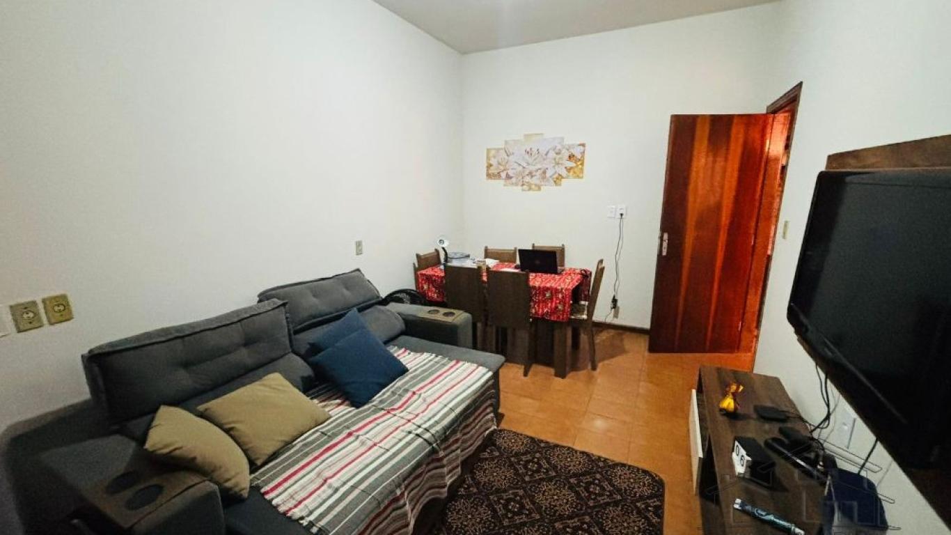 CASA NA Vila Clementina em Assis