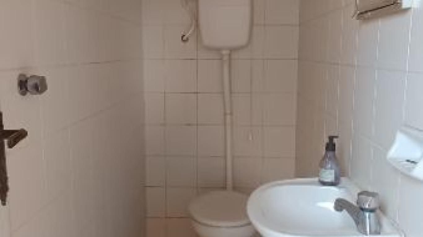 CASA NA Vila Tênis Clube em Assis