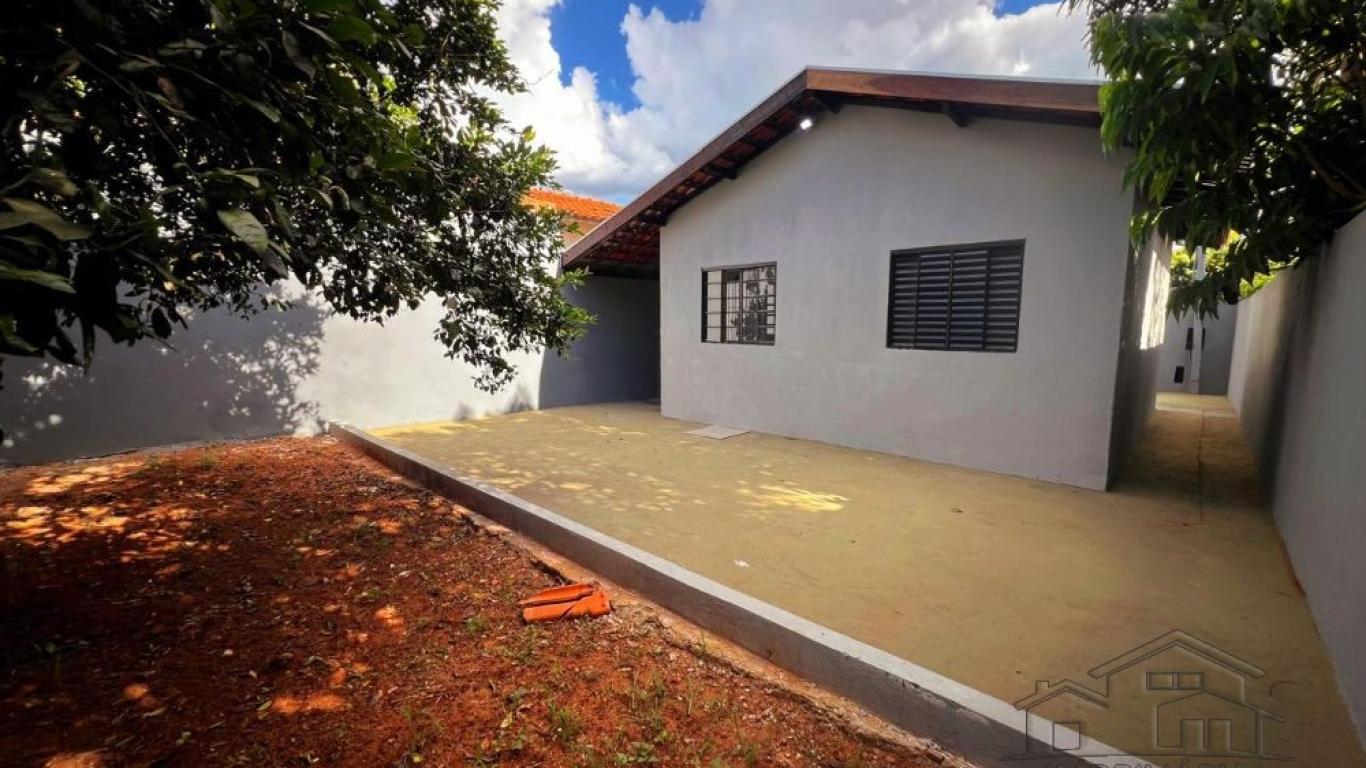 CASA NA Park Residencial Colinas em Assis