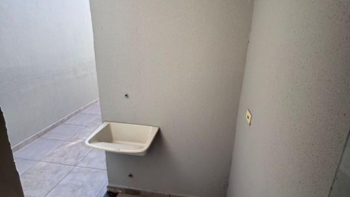 CASA NA Vila Independência em Assis