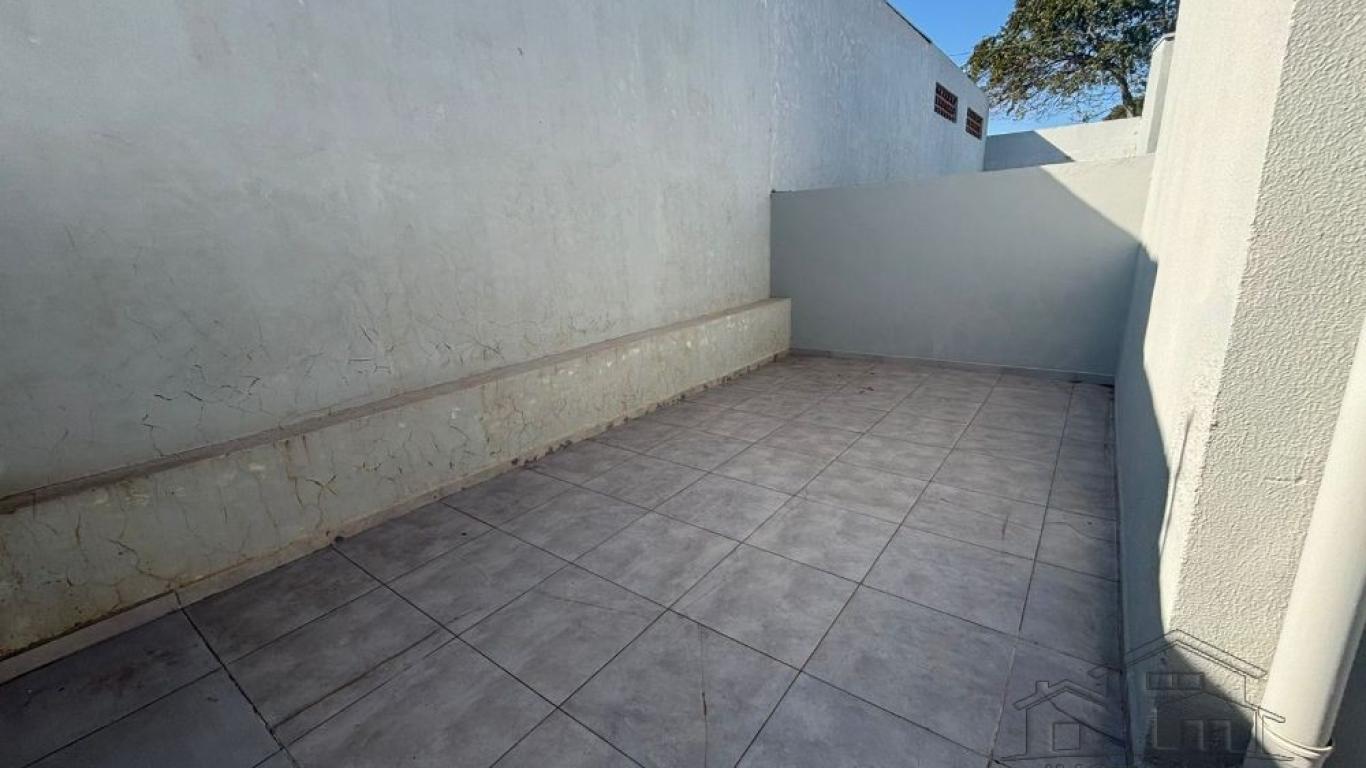 CASA NA Vila Independência em Assis