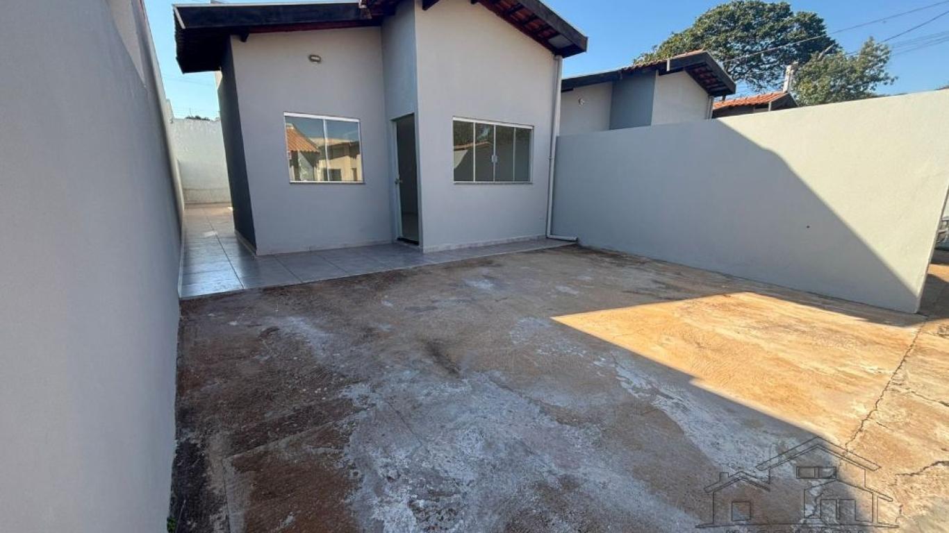 CASA NA Vila Independência em Assis