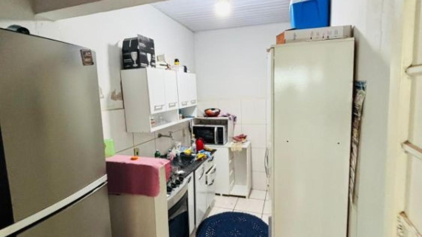 CASA NA Vila São Benedito em Assis