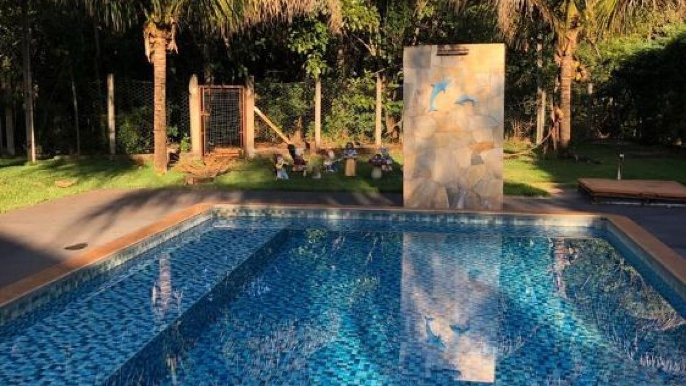 RANCHO NO PARAISO DAS AGUAS em CANDIDO MOTA