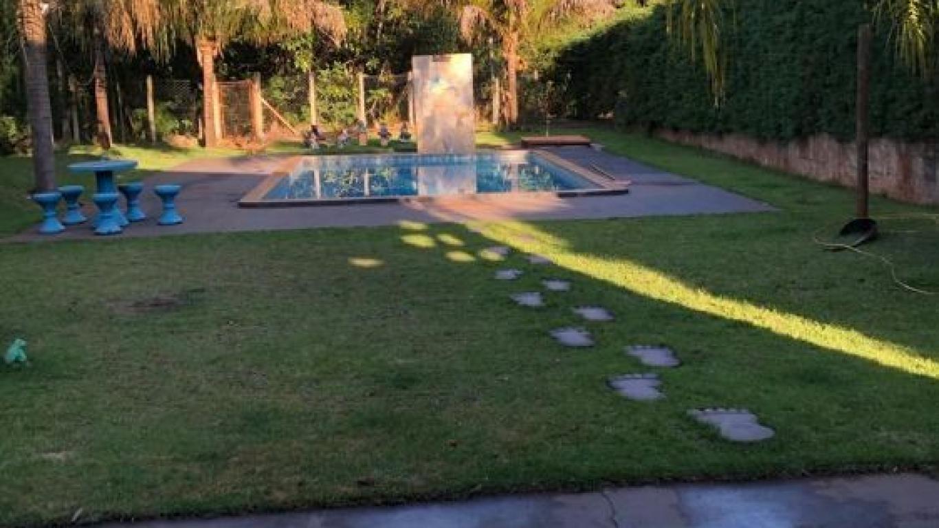 RANCHO NO PARAISO DAS AGUAS em CANDIDO MOTA