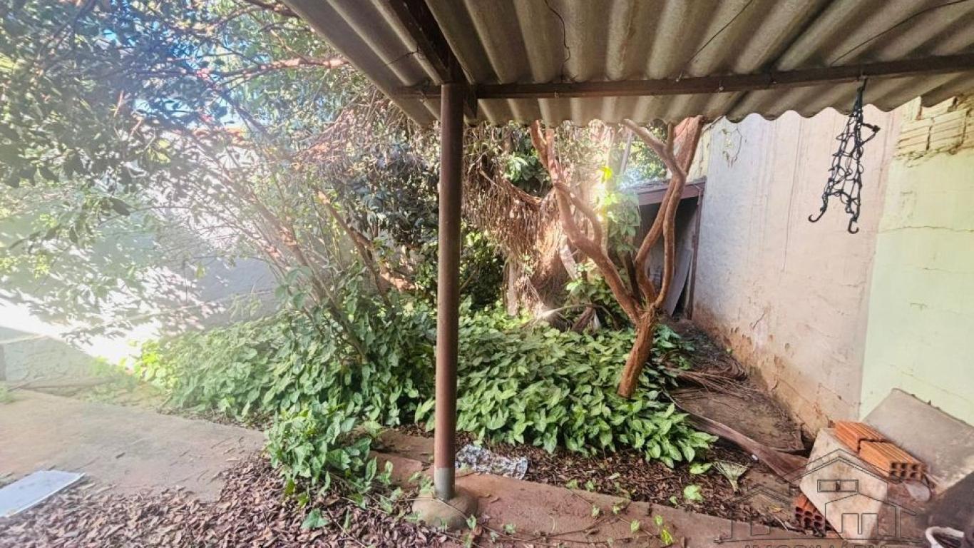 CASA NA Vila Ribeiro em Assis