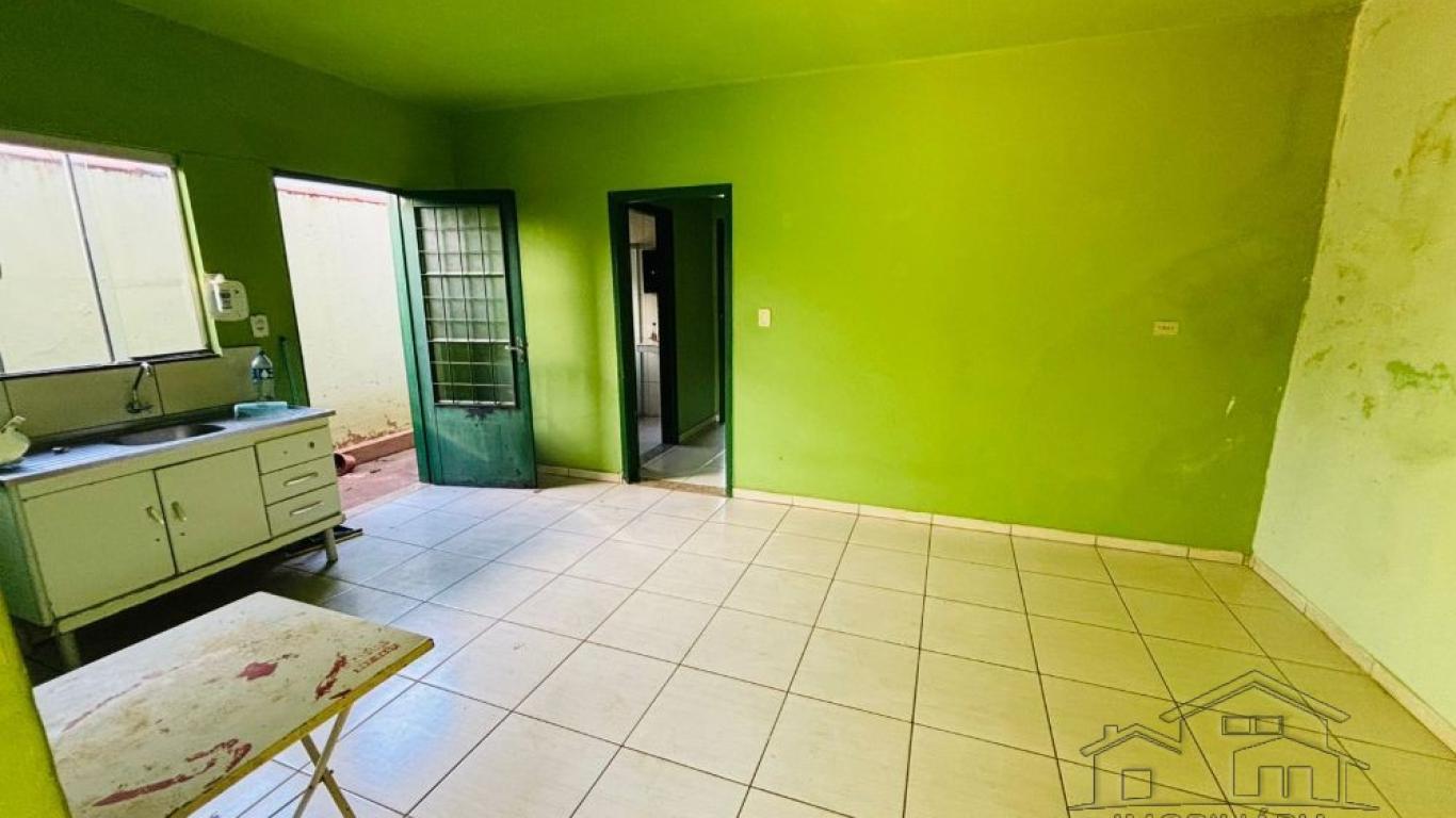 CASA NA Vila Ribeiro em Assis