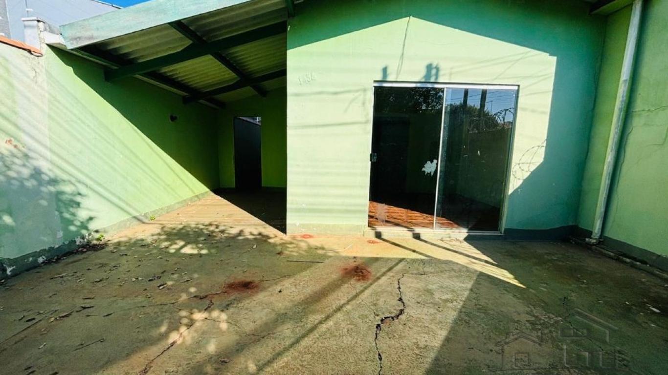 CASA NA Vila Ribeiro em Assis
